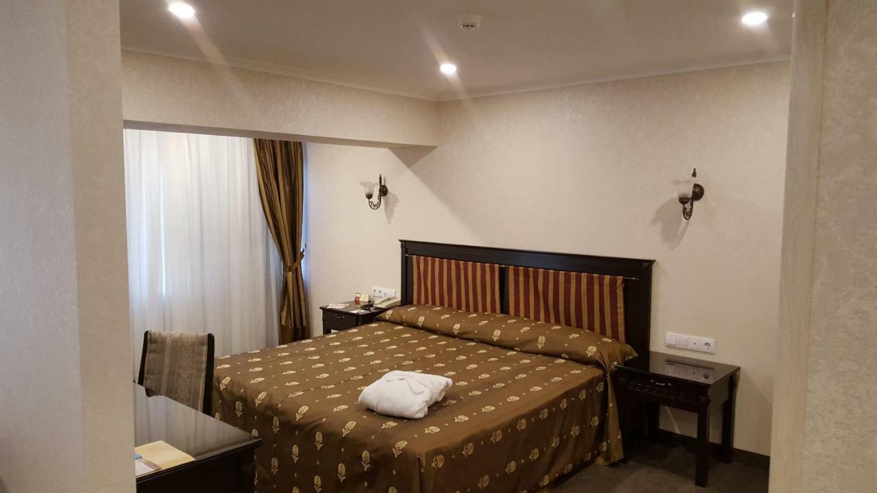 Grand Mir Hotel Tashkent Exterior photo